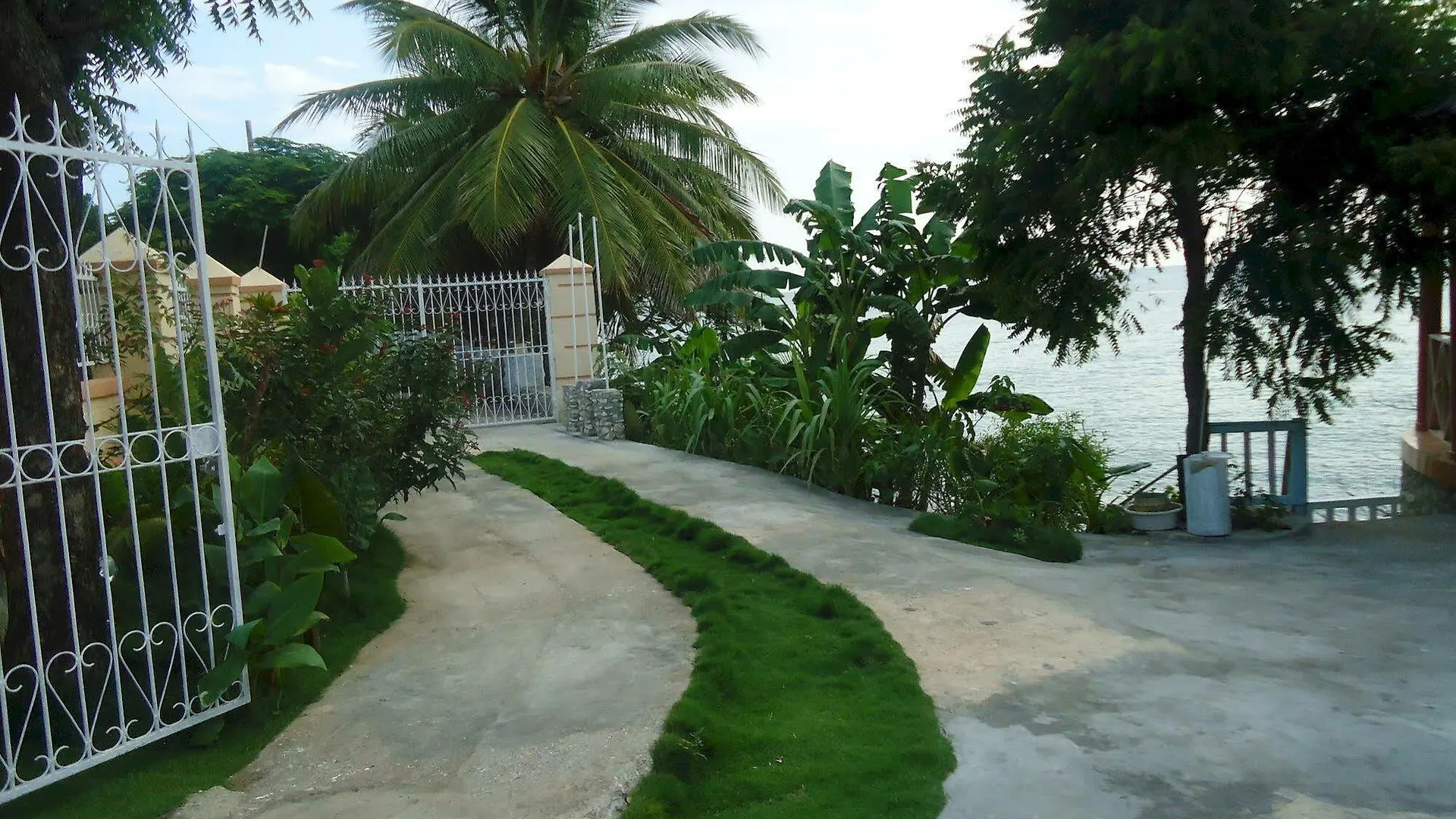 La Source Hotel & Resort Roche-a-Bateau