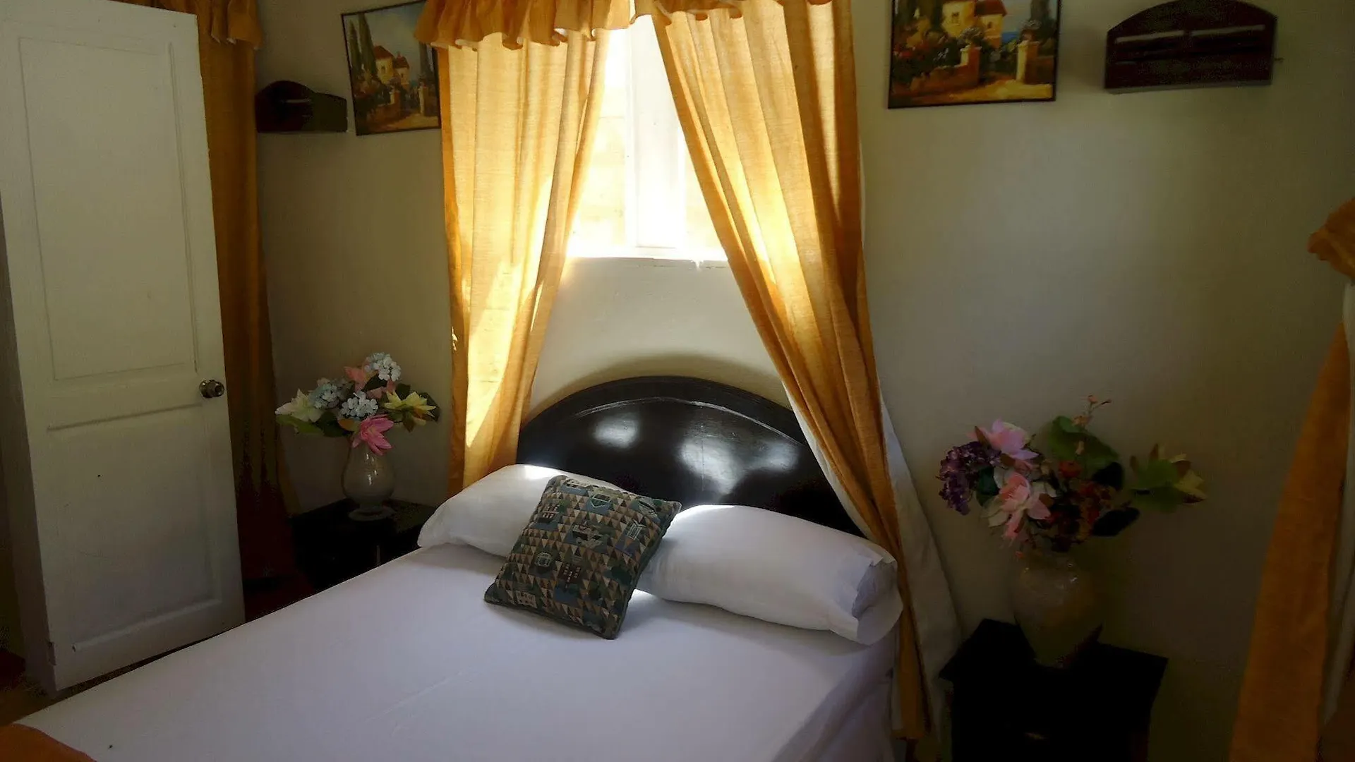 La Source Hotel & Resort Roche-a-Bateau 2*,  Haiti