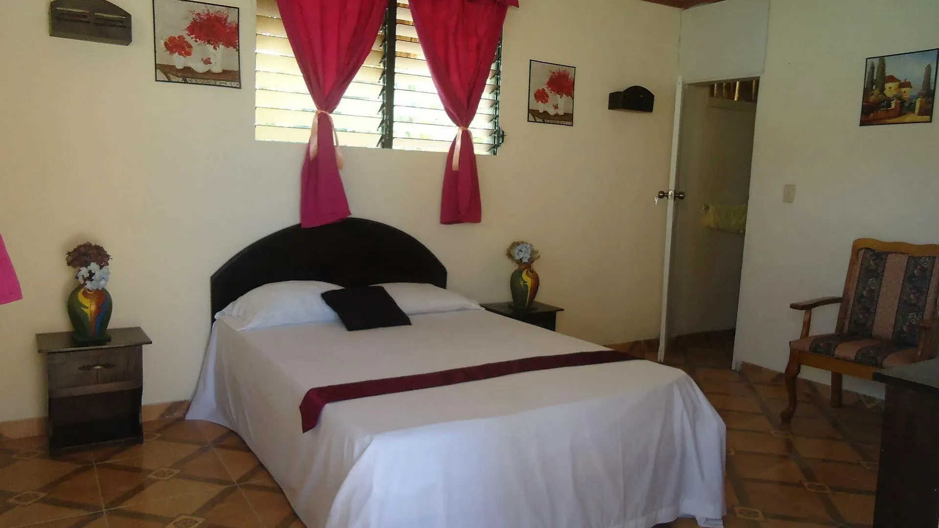 La Source Hotel & Resort Roche-a-Bateau 2*,  Haiti