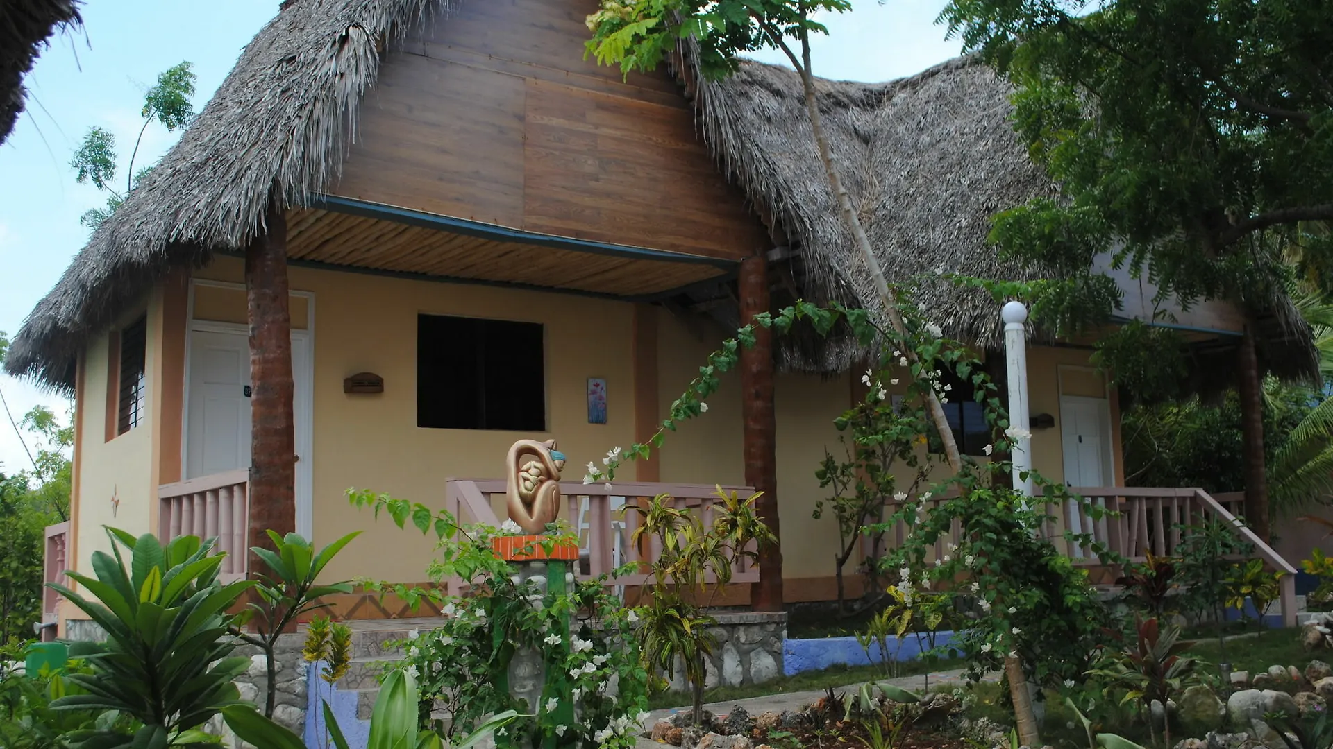 La Source Hotel & Resort Roche-a-Bateau 2*,  Haiti